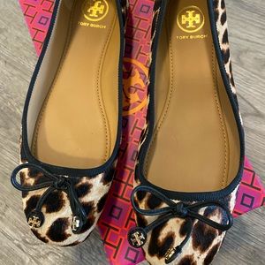 Authentic Tory Burch Leopard Black Ballet Flats